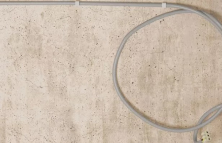 Скоба двухсторонняя нейлоновая для труб и кабелей SF-ZS